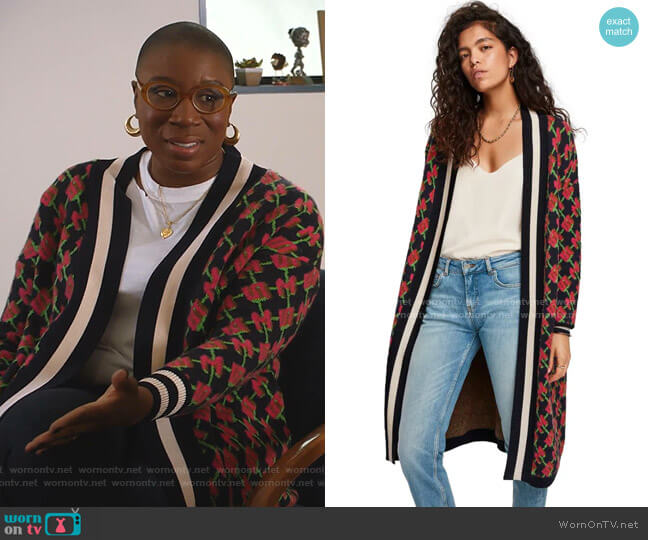 Scotch & Soda Long Cardigan Allover Logo Print Combo N worn by Henrietta Wilson (Aisha Hinds) on 9-1-1