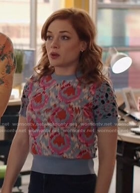 Zoey’s mixed print short sleeve sweater on Zoeys Extraordinary Playlist