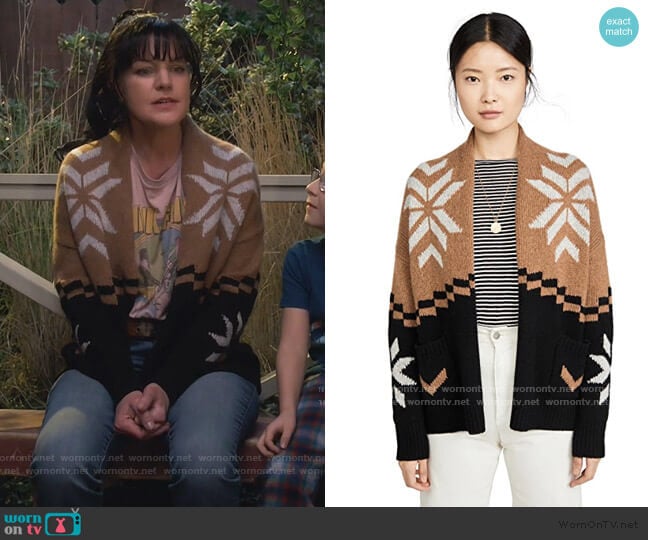 360 Sweater Krissy Cardigan worn by Jackie (Pauley Perrette) on Broke