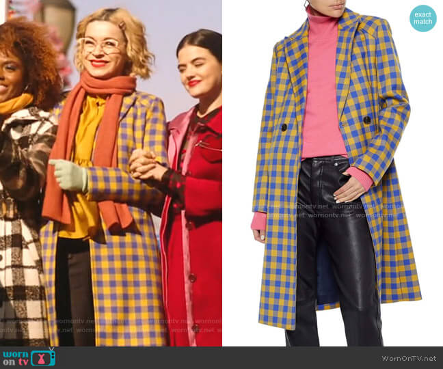 Baum und Pferdgarten Darcie Coat worn by Pepper Smith (Julia Chan) on Katy Keene