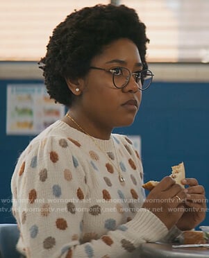 Beth’s white polka dot sweater on Stargirl