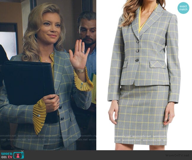 Elie Tahari Gray Windowpane Plaid Skirt worn by Barbara Whitmore (Amy Smart) on Stargirl