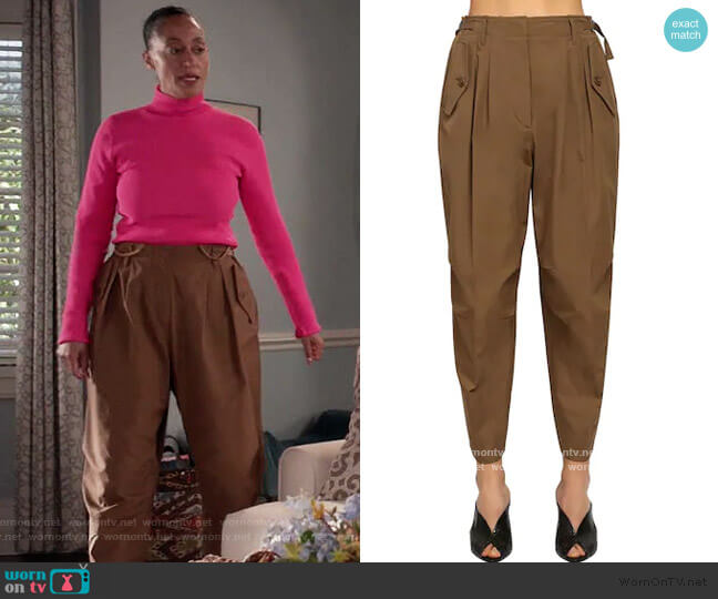 Givenchy High Waist Cotton Canvas Cargo Pants worn by Rainbow Johnson (Tracee Ellis Ross) on Black-ish
