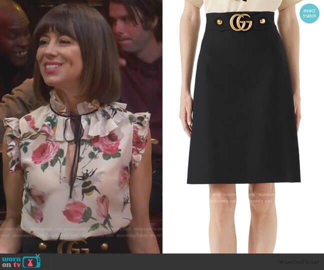 Gucci GG Logo Belt Mini Skirt worn by Elizabeth (Natasha Leggero) on Broke