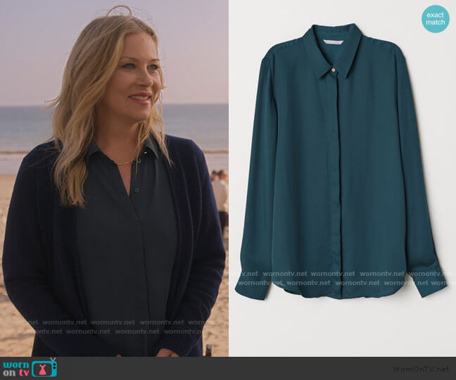 H&M Long Sleeve Blouse worn by Jen Harding (Christina Applegate) on Dead to Me