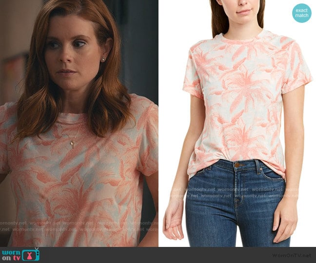 Monrow Basic T-shirt worn by Maddie Townsend (JoAnna Garcia Swisher) on Sweet Magnolias