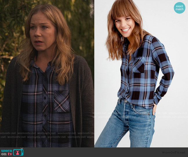 Rails Hunter Shirt in Midnight Blue Pink worn by Jen Harding (Christina Applegate) on Dead to Me
