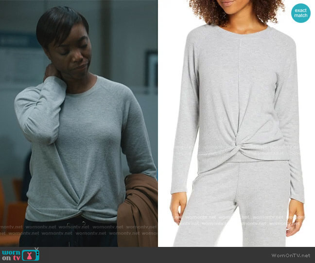 Socialite Twist Front Brushed Hacci Sweatshirt worn by Helen Decatur (Heather Headley) on Sweet Magnolias