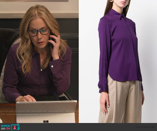 Theory Classic Fitted Shirt worn by Jen Harding (Christina Applegate) on Dead to Me