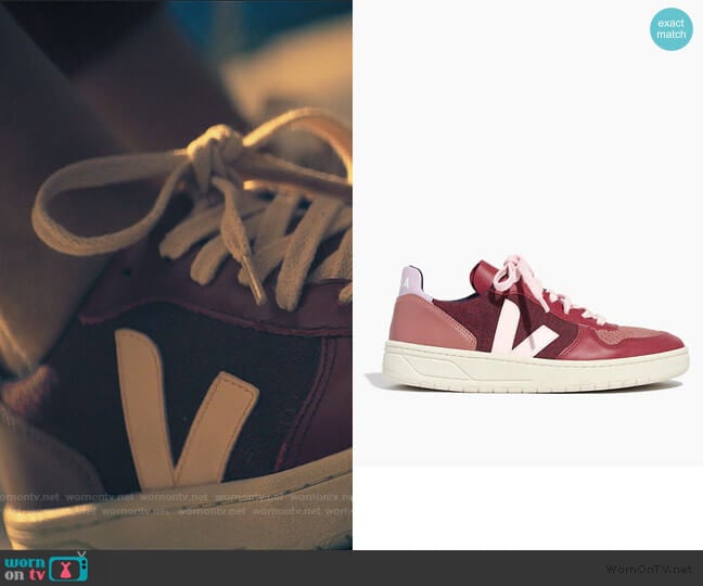 Veja V-10 Sneakers in Leather and Pixel worn by Courtney Whitemore (Brec Bassinger) on Stargirl