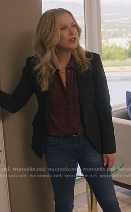 Jen’s black blazer on Dead to Me