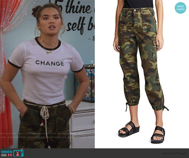 Alice + Olivia High Waist Cargo Pants worn by Alexa Mendoza (Paris Berelc) on Alexa & Katie