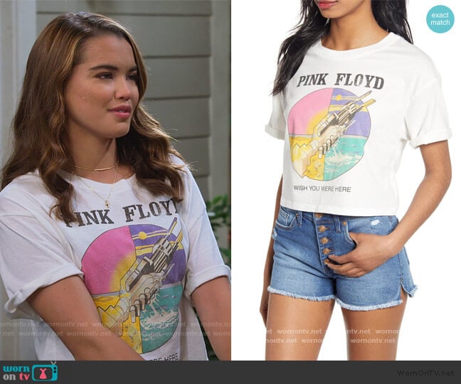 Day by Daydreamer Pink Floyd Wish You Were Here Tee worn by Alexa Mendoza (Paris Berelc) on Alexa & Katie
