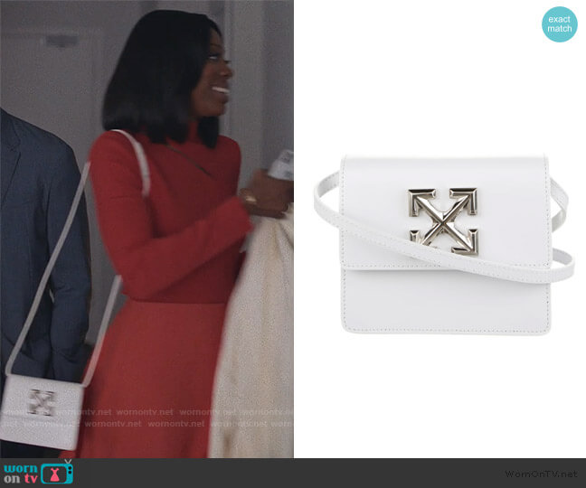 Off-White 2020 Jitney 0.7 Crossbody Bag worn by Molly Carter (Yvonne Orji) on Insecure