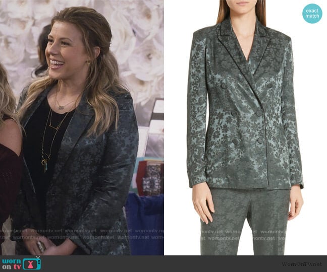 Rag and Bone Jarvis Jacquard Blazer worn by Stephanie Tanner (Jodie Sweetin) on Fuller House