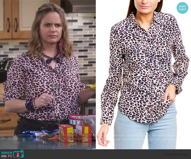 Zadig and Voltaire Tali Print Blouse worn by Kimmy Gibbler (Andrea Barber) on Fuller House