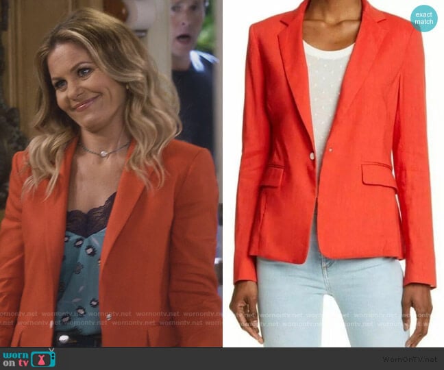 Rag and Bone Winona Blazer worn by DJ Tanner-Fuller (Candace Cameron Bure) on Fuller House