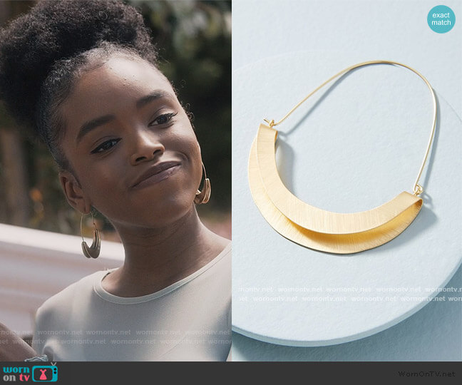 Anthropologie Folded Crescent Demi-Hoop Earrings worn by Zora Greenleaf (Lovie Simone) on Greenleaf
