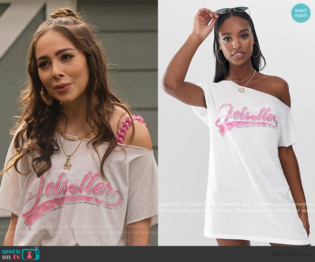 ASOS Jetsetter Off Shoulder Jersey Beach Tee worn by Bella Schmerz (Haley Pullos) on The Expanding Universe of Ashley Garcia