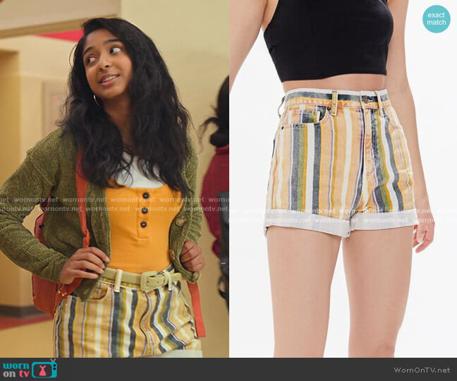 BDG Washed Striped Denim Shorts worn by Devi Vishwakumar (Maitreyi Ramakrishnan) on Never Have I Ever