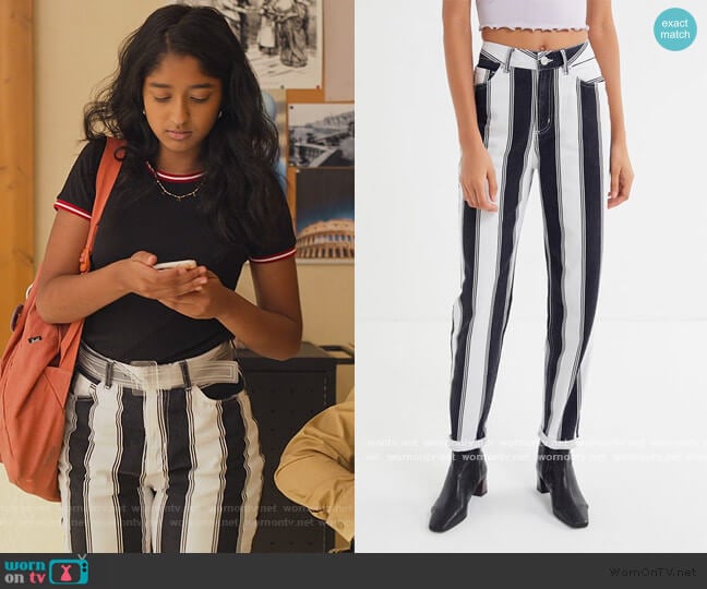 BDG High-Waisted Mom Jean – Black + White Stripe worn by Devi Vishwakumar (Maitreyi Ramakrishnan) on Never Have I Ever
