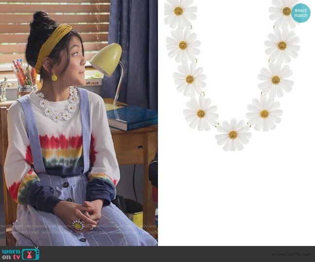 Kate Spade Daisy Chain Statement Necklace worn by Claudia Kishi (Momona Tamada) on The Baby-Sitters Club