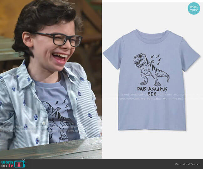 Cotton On Max Short Sleeve Tee worn by Matteo Silva (Raphael Alejandro) on Bunkd