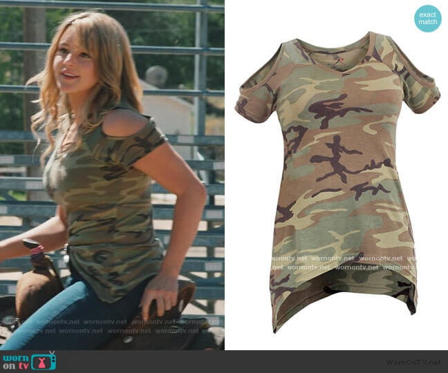 Rothco Camo Cold Shoulder Top worn by Laramie (Hassie-Harrison) on Yellowstone