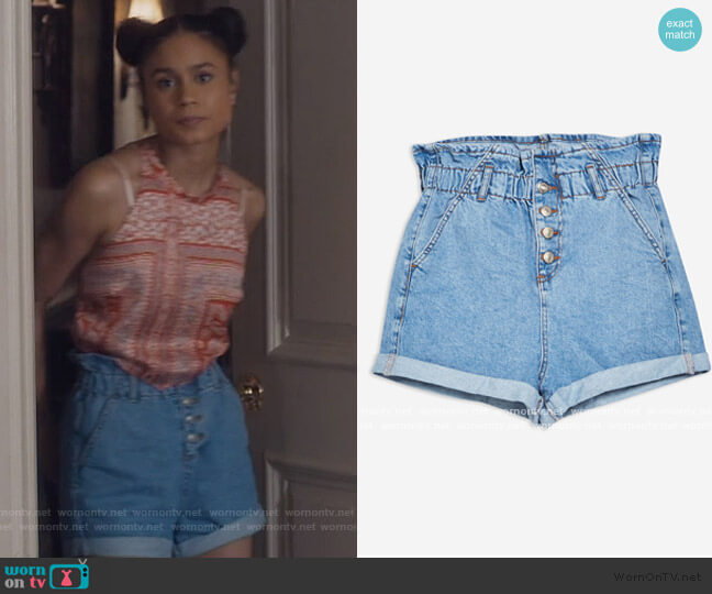 Topshop Denim Paperbag Shorts worn by Sophia Greenleaf (Desiree Ross) on Greenleaf