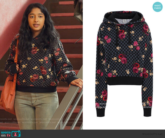 Vans Botanical Check Cropped Hoodie worn by Devi Vishwakumar (Maitreyi Ramakrishnan) on Never Have I Ever