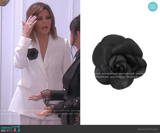 Chanel Camellia Flower Corsage worn by Lisa Rinna on The Real Housewives of Beverly Hills
