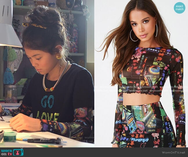 Forever 21 Print Crop Top worn by Claudia Kishi (Momona Tamada) on The Baby-Sitters Club