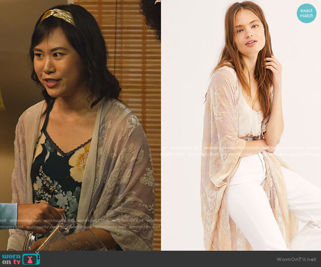 Free People Nightbird Burnout Kimono worn by Eleanor Wong (Ramona Young) on Never Have I Ever