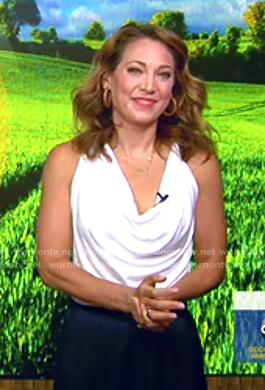 Ginger’s white cowl neck top and navy pants on Good Morning America