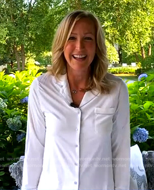 Lara’s white pajama shirt on Good Morning America
