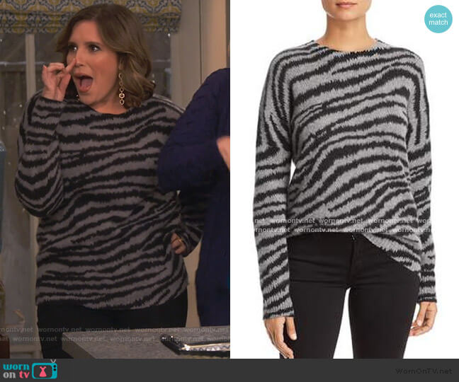 C by Bloomingdales Zebra-Stripe Brushed Cashmere Sweater in gray