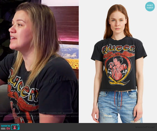 Madeworn Queen Freddie Crop Tee worn by Kelly Clarkson on The Kelly Clarkson Show
