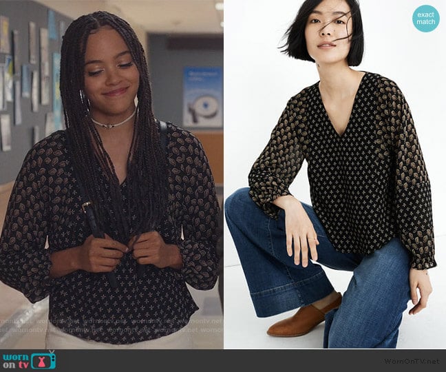 Madewell Sheer-Sleeve Top in Brushstroke Paisley Mix worn by Tabitha Foster (Quintessa Swindell) on Trinkets