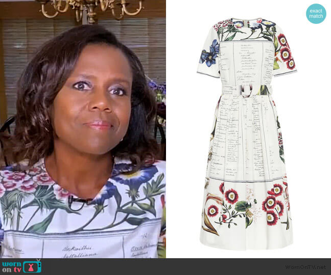 Oscar de la Renta Floral Script Print Dress worn by Deborah Roberts on Good Morning America