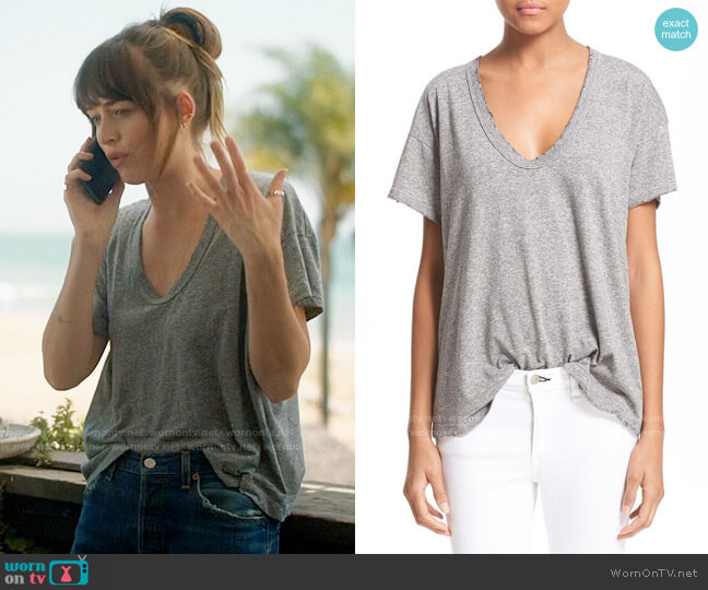 The Great U-Neck Tee worn by Maggie Sherwoode (Dakota Johnson) on The High Note