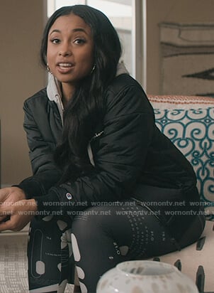 Tiffany’s black printed Nike leggings on The Chi
