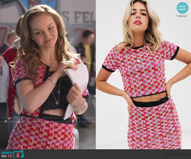 Asos Two-Piece Tweed Check Knitted T-Shirt worn by Carrie (Savannah Lee May) on Julie and the Phantoms