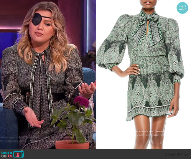 Alice + Olivia Tanisha Paisley Tie Neck Long Sleeve Dress worn by Kelly Clarkson on The Kelly Clarkson Show