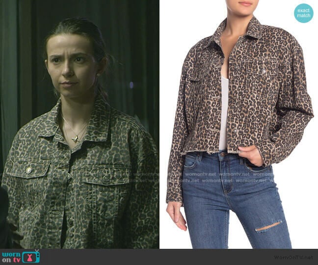 Free People Cheetah Print Crop Cutoff Denim Jacket worn by Blair Wesley (Anjelica Bette Fellini) on Teenage Bounty Hunters