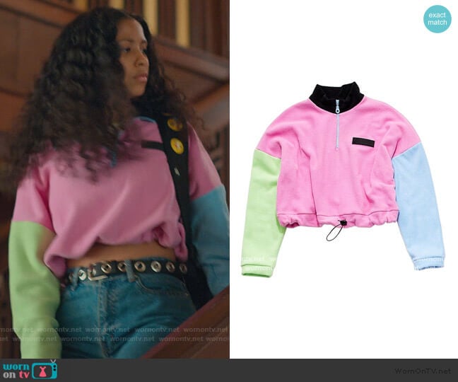 Hayley Elsaesser Colorblock Sweater worn by Julie (Madison Reyes) on Julie and the Phantoms