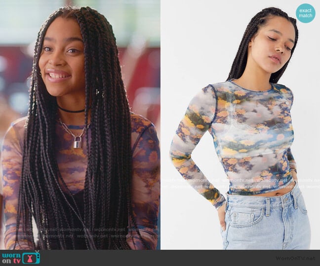 Urban Outfitters Mona Sheer Mesh Long Sleeve Top worn by Flynn (Jadah Marie) on Julie and the Phantoms