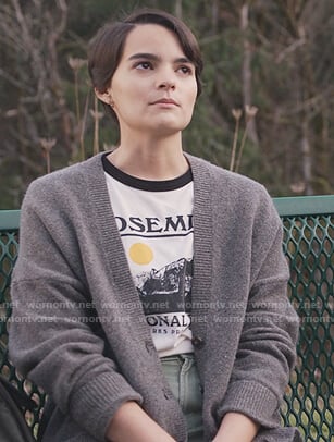 Elodie’s white Yosemite National Park graphic tee on Trinkets
