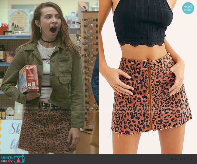 Free People Zip It Up Print Miniskirt worn by Blair Wesley (Anjelica Bette Fellini) on Teenage Bounty Hunters
