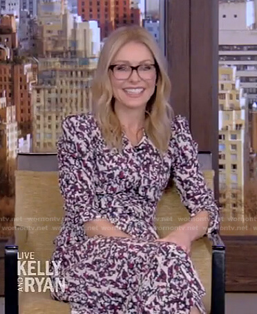 Kelly’s abstract print dress on Live with Kelly and Ryan