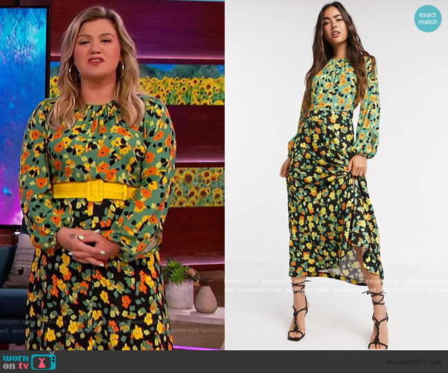ASOS Closet London print midi dress in contrast floral worn by Kelly Clarkson on The Kelly Clarkson Show